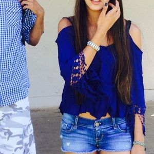 Bohemian semi off shoulder shirt